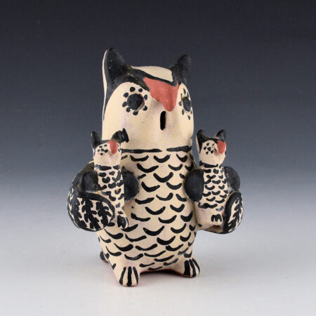 Ortiz, Seferina - Owl Storyteller with 2 Baby Owls (1980s)