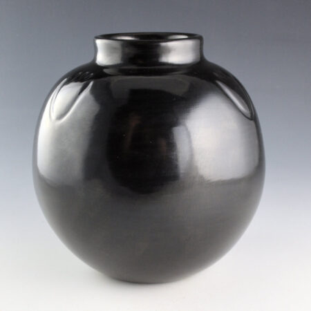 Alternative view of Garcia, Tina - Black Storage Jar with Three Bear Paws (1990s)