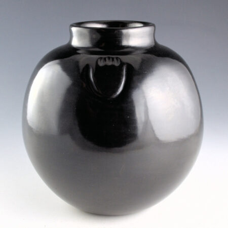 Garcia, Tina - Black Storage Jar with Three Bear Paws (1990s)