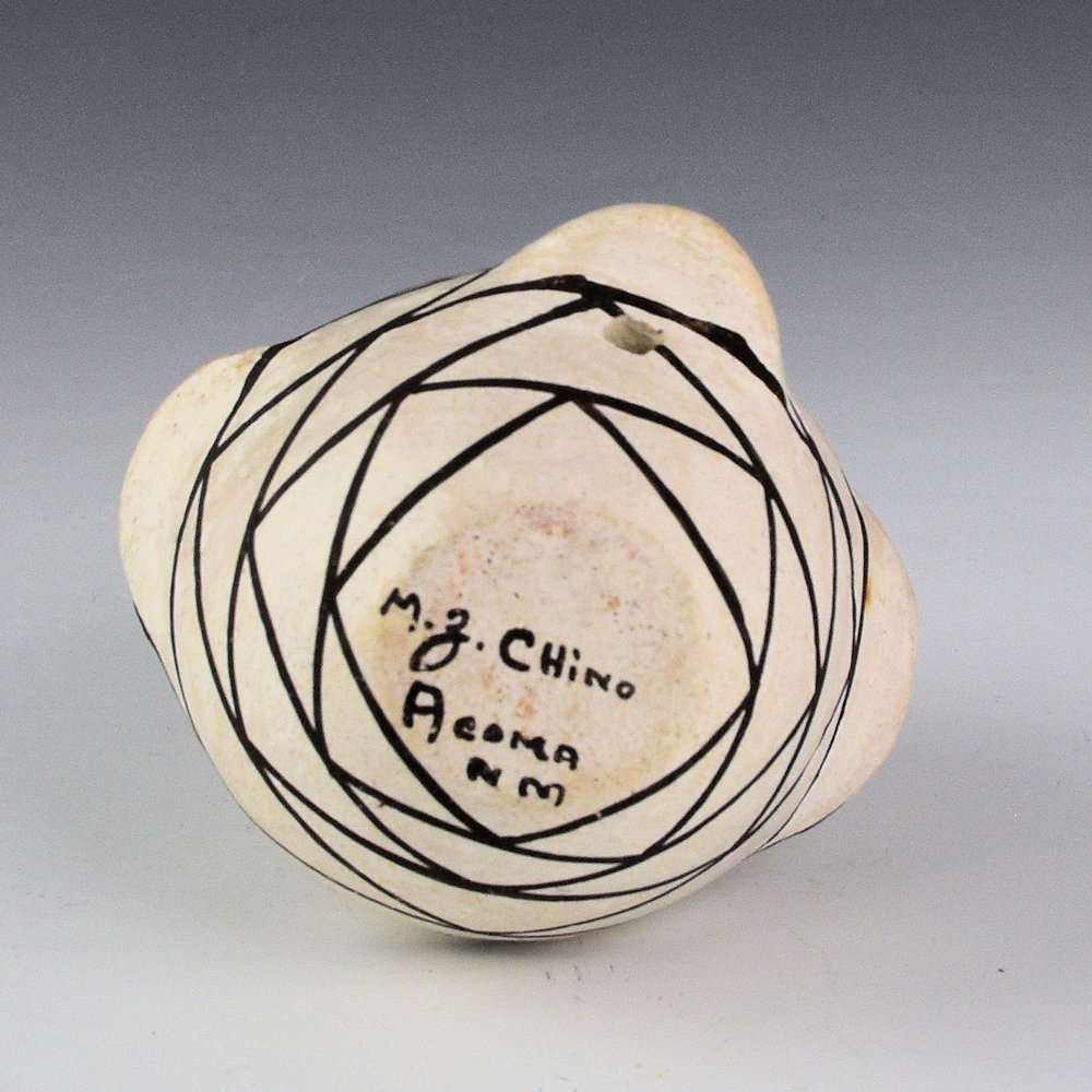 Chino, Marie Z. - Clay Owl Figure (1970s) - Image 4