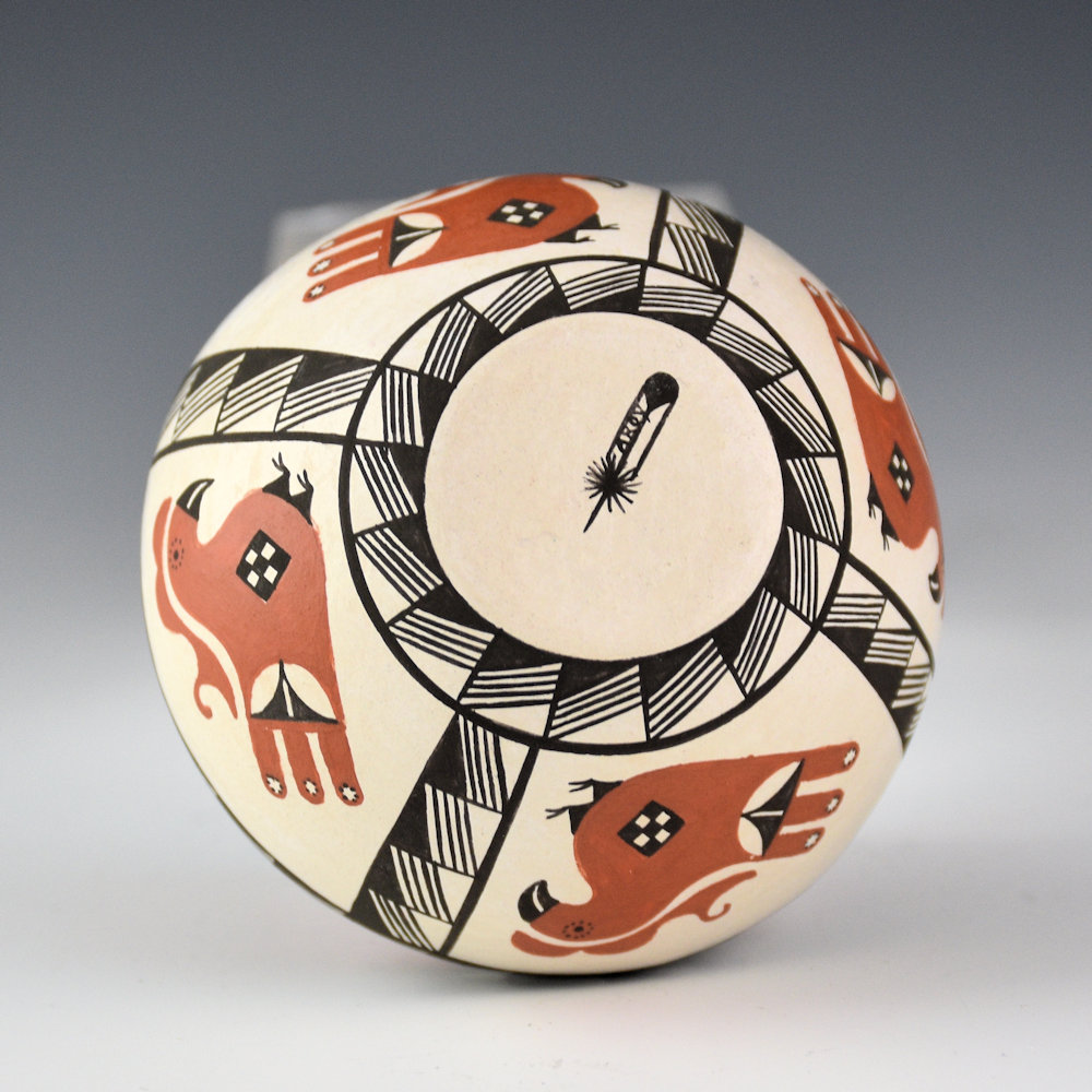 Roy-Keene, Adrianne - Corrugated Jar with Birds and Handle - Image 5