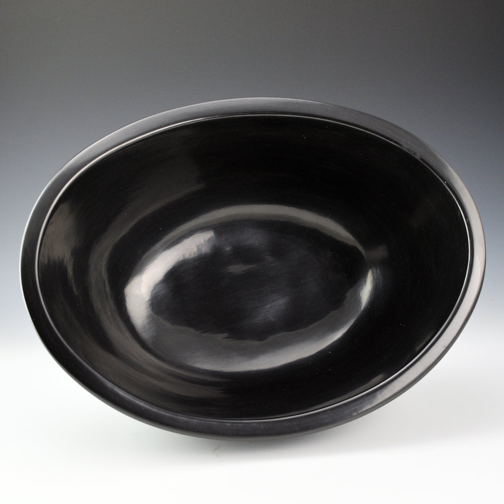 Whitegeese, Daryl - Oval Bowl with Avanyu and Polished Interior (2012), Ribbon - Image 6