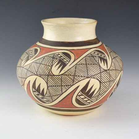 Nampeyo, Fannie - Jar with 14 Bird Wing Migration Patterns (1970s)