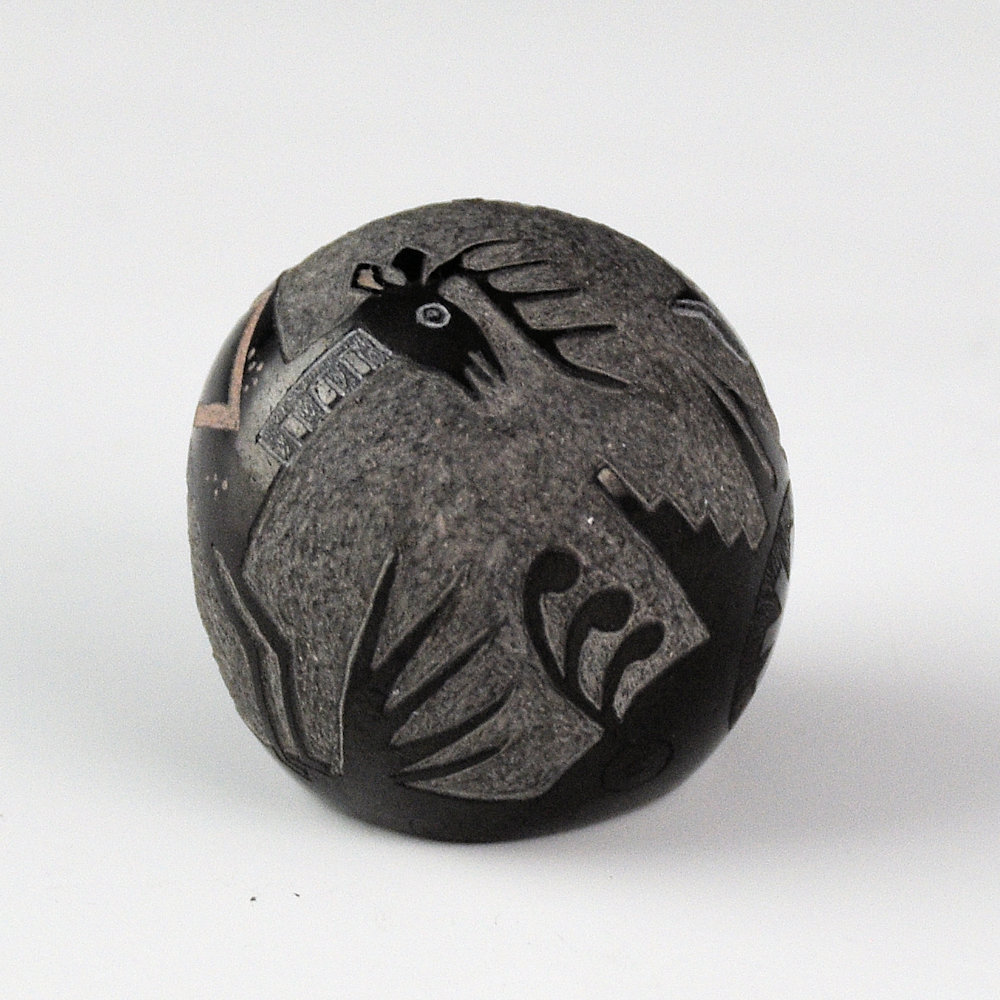 Lonewolf, Joseph - Black Seedpot with Two Deer (1994) - Image 4