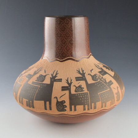 Alternative view of Naranjo, Jody - Large Jar with 13 Deer and 14 Birds (1998)