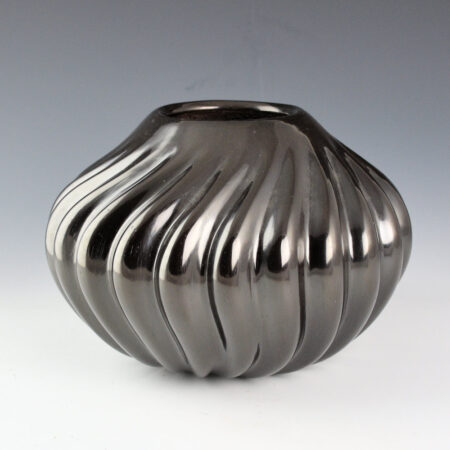 Komalestewa, Alton - Wide Shoulder 23 Swirling Rib Melon Jar (1990s)