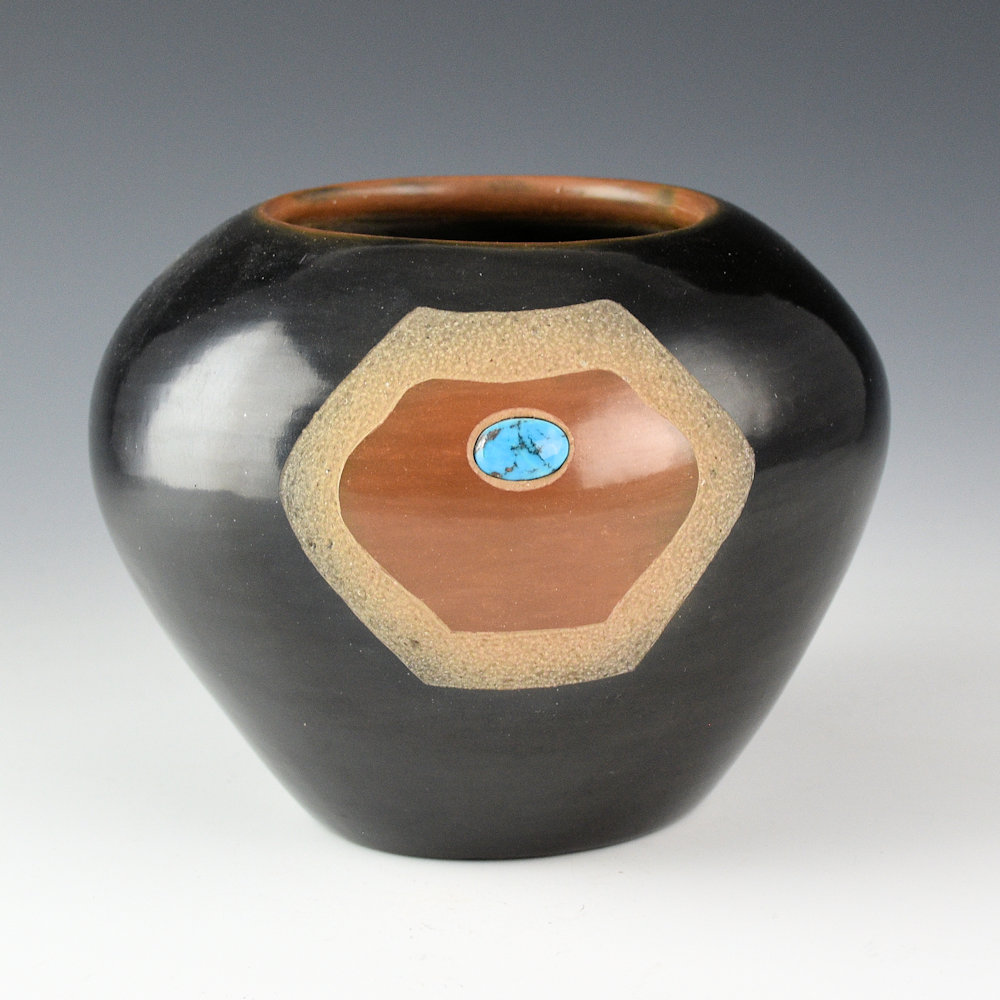 Gonzales, Barbara - Black and Sienna Jar with Pottery Design (1974) Ribbon - Image 5