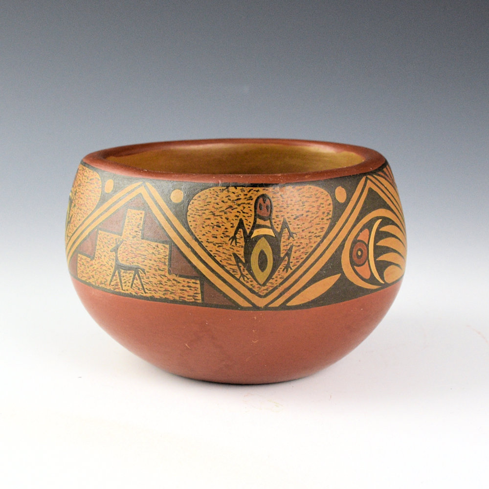 Gutierrez, Lela & Luther - Three-Sided Bowl with Frog, Deer, and Raincloud (1956-66) - Image 4