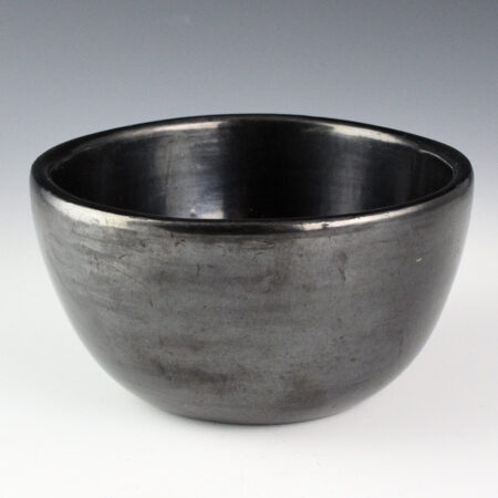 Martinez, Maria - Plainware Bowl "Marie + Julian" (1930s)