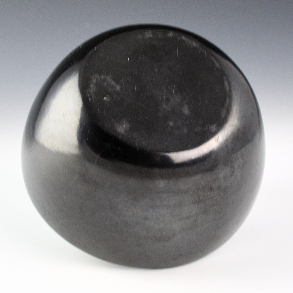 Martinez, Maria - Plainware Bowl "Marie + Julian" (1930s) - Image 6