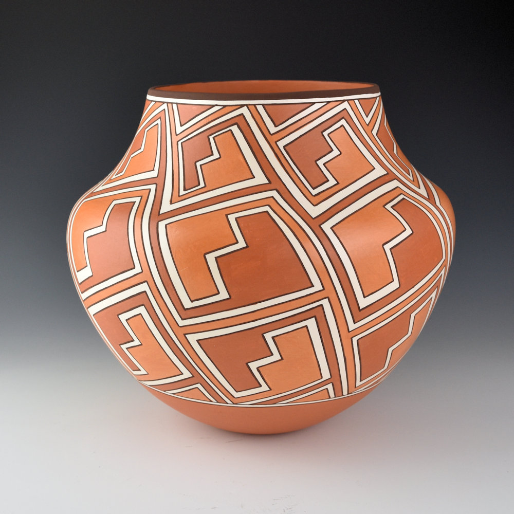 Patricio, Robert - "Mesa Sunrise" Water Jar