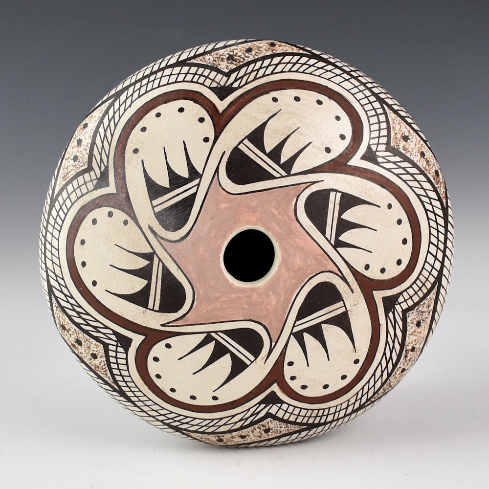 Naha, Rainy - Seed Bowl with Bear Paw Design (1990s) - Image 2