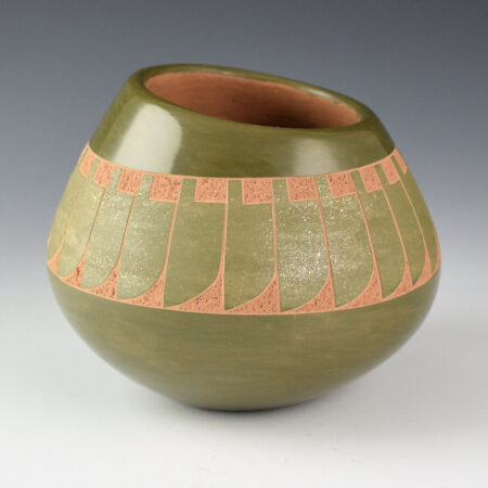 Alternative view of Sanchez, Russell  -Green Bowl with 24 Feathers (1986)