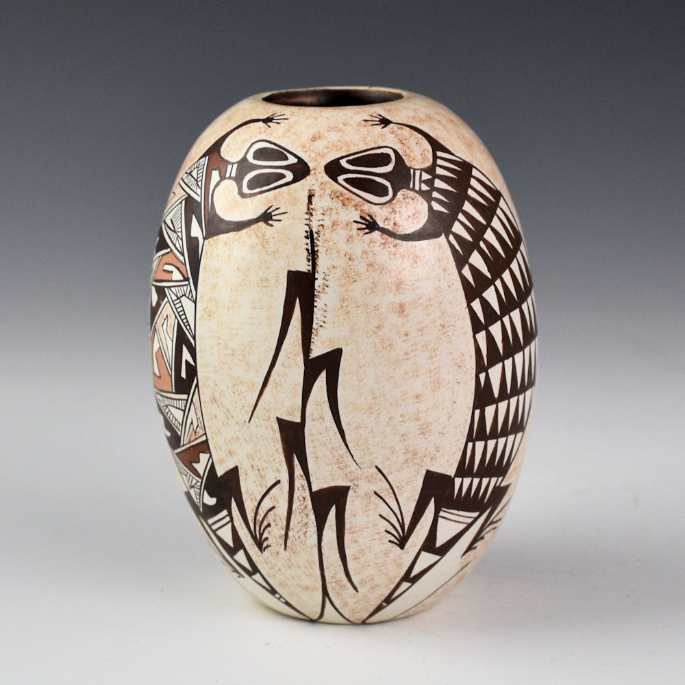 Naha, Sylvia - Small Jar with Four Lizards and Corn (1980s)