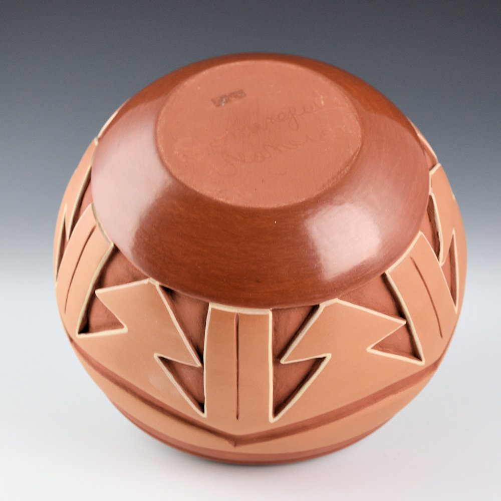Naranjo, Dominguita Sisneros - Bowl with Carved Rain and Cloud Designs (1970s) - Image 4