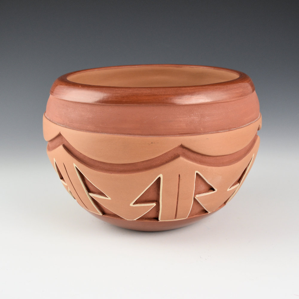 Naranjo, Dominguita Sisneros - Bowl with Carved Rain and Cloud Designs (1970s) - Image 3