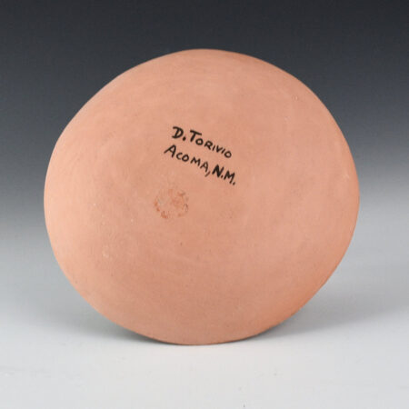 Alternative view of Torivio, Dorothy - Plate with Mimbres Lizards (1970s)