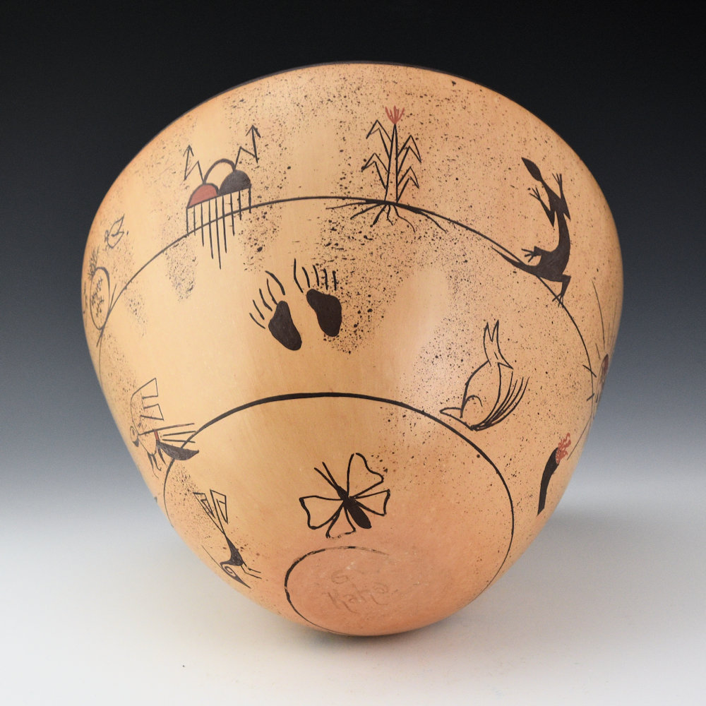 Kahe, Gloria - "Emergence of the Hopi Clans" Large Jar - Image 6