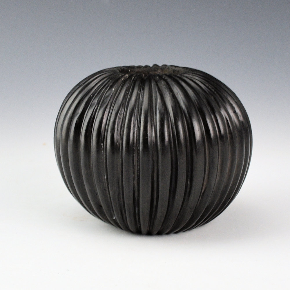 Shupla, Helen – Small Black Melon Bowl with 36 Ribs (1980’s)