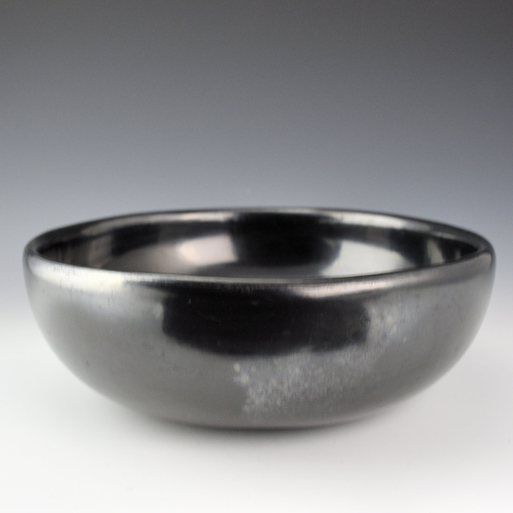 Martinez, Maria - Plainware Wide Open Bowl "Maria Poveka", 1950s