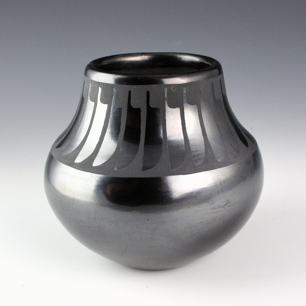 Martinez, Maria - Gunmetal Fired Jar with 26 Feathers, "Marie + Santana" (1954-6) - Image 2