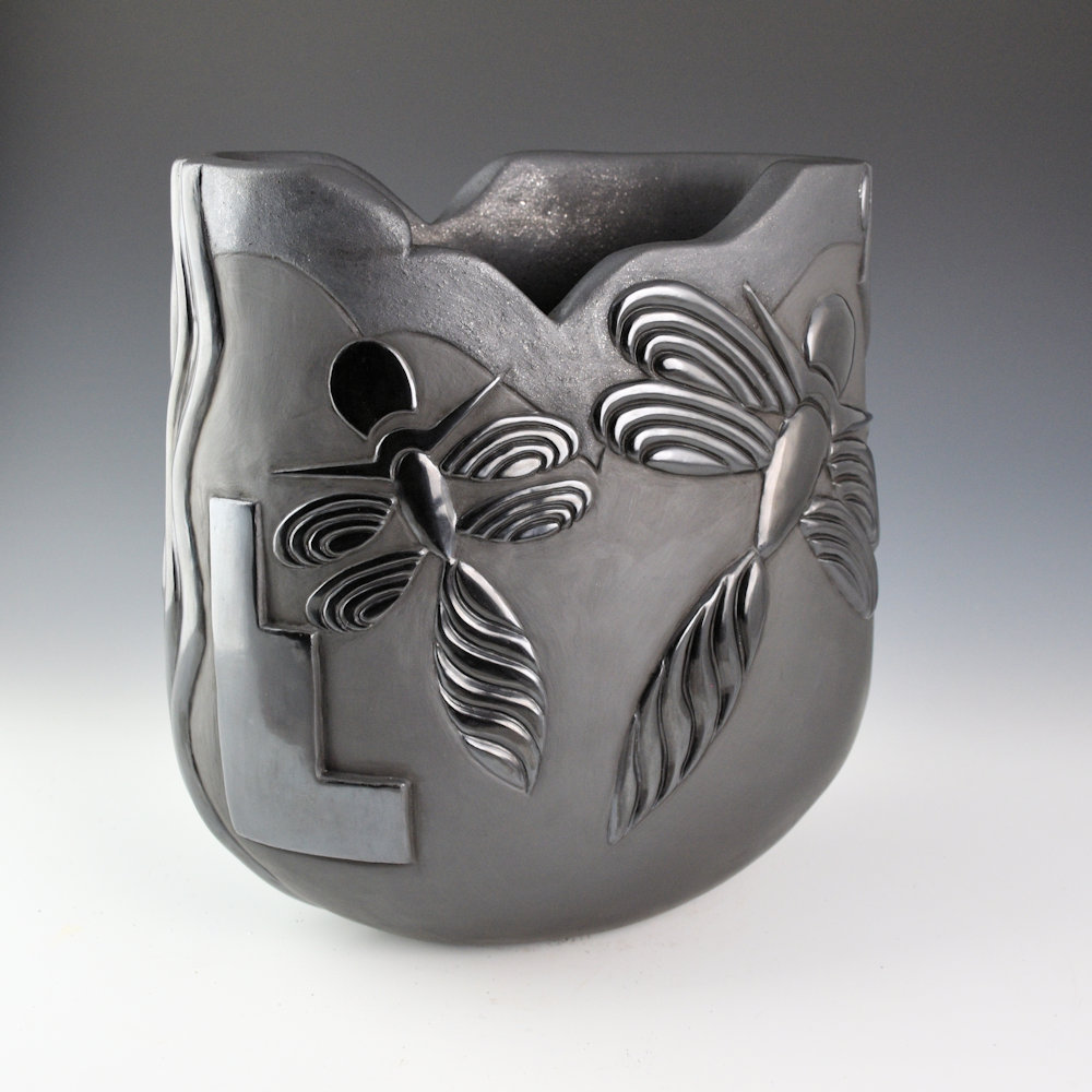 Youngblood, Nancy - Large Oval Jar with Dragonflies and Hummingbird - Image 4