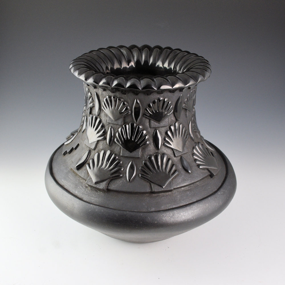 Youngblood, Nancy - Rainbow Rim Water Jar with Carved Shells - Image 6
