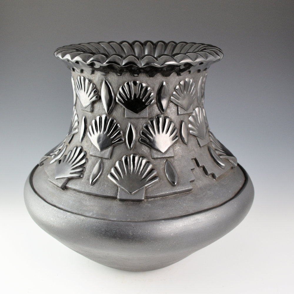 Youngblood, Nancy - Rainbow Rim Water Jar with Carved Shells - Image 3