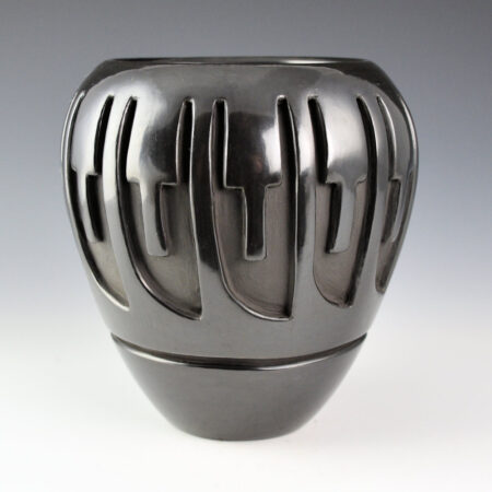 Alternative view of Naranjo, Teresita  - Jar with 12 Carved Feathers (1980s)
