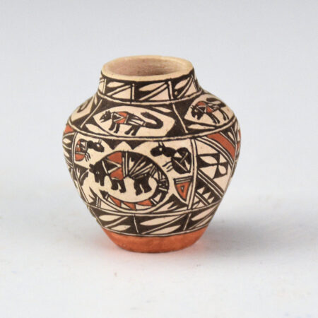 Alternative view of Natseway, Thomas - Mini Jar with Mountain Lions and Foxes (1986)