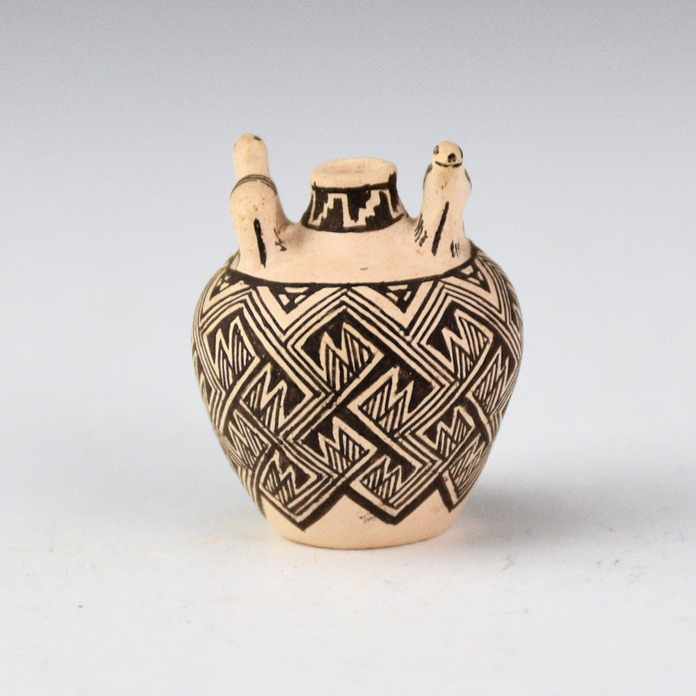 Natseway, Thomas - Mini Jar with Bear Handles (1986) - Image 3