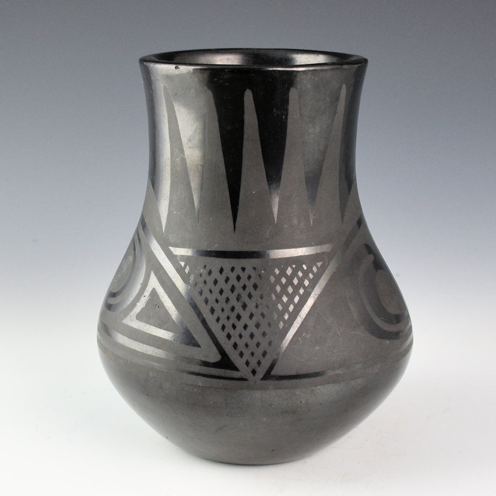 Roybal, Tonita & Juan - Jar with Bird, Field, and Mountain Designs (1930s) - Image 2