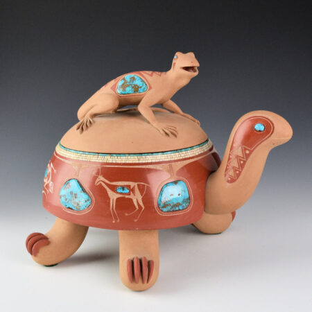 Da, Tony - "Indian Market Turtle" with Mimbres Deer, Antelope, Lizard and Sculpted Lizard Lid (1974)