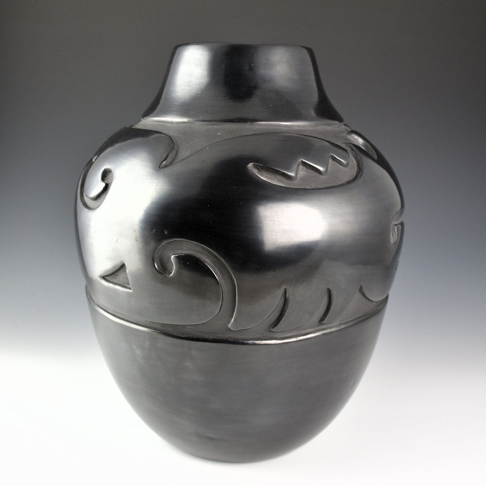 Ebelacker, Virginia - 11" Tall Jar with Carved Avanyu (1980s) - Image 4