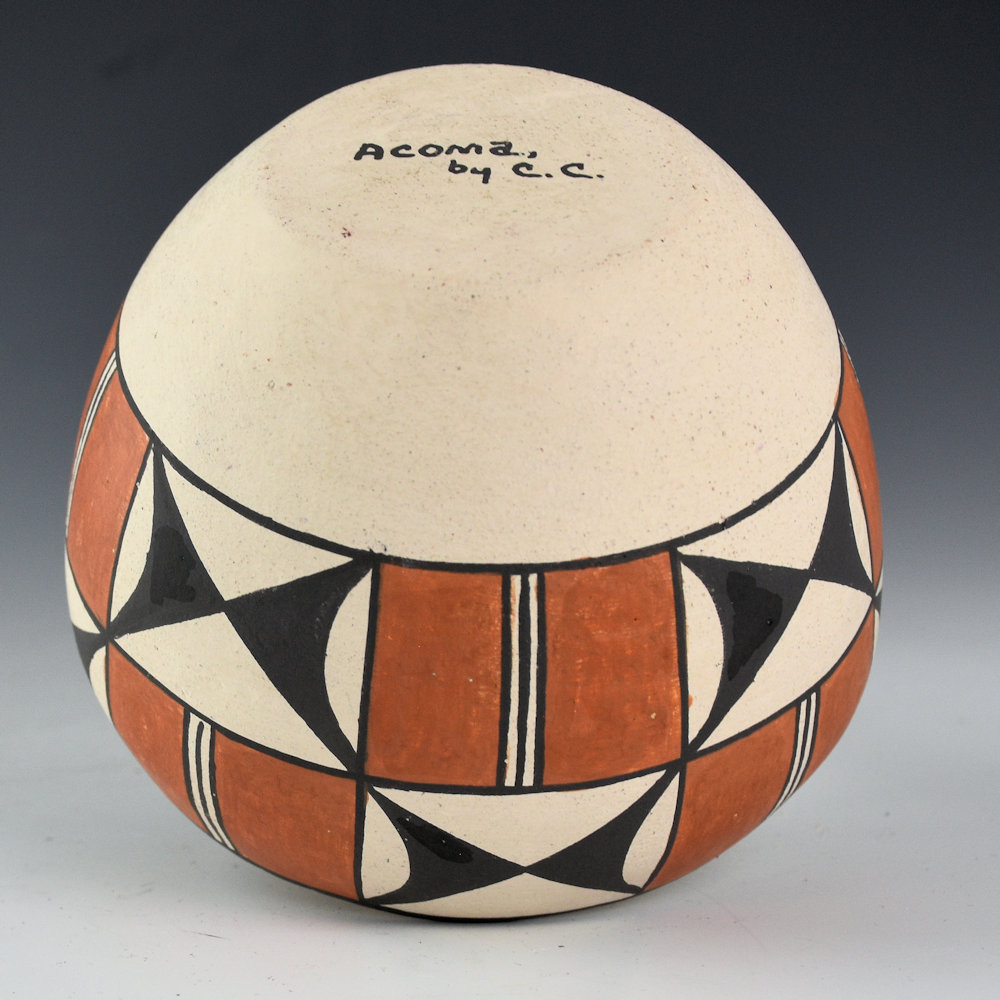 Chavez, Clara Histia - Bowl with Rain and Mist Design (1970s) - Image 5