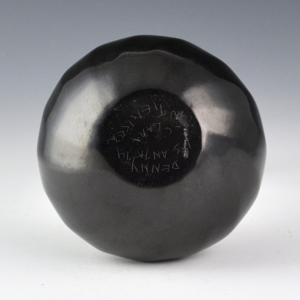 Gutierrez, Denny - Bowl with 16 Faceted Swirling Ribs (1994) - Image 5