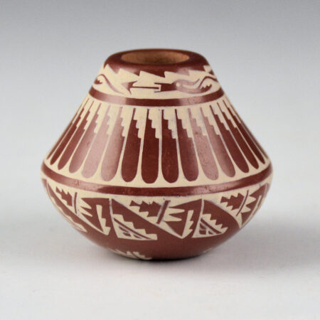Curran, Dolores - Small Jar with Feathers and Avanyu