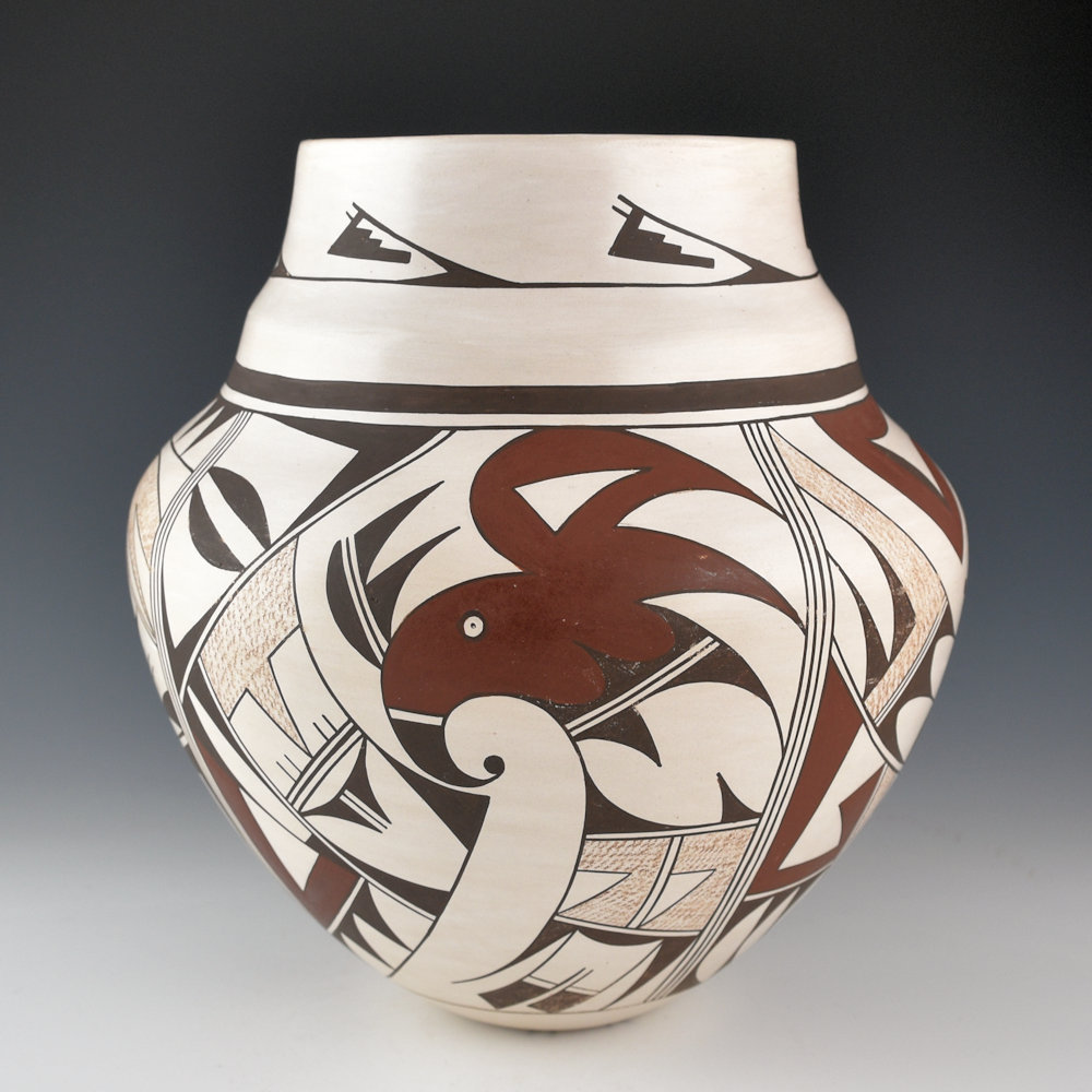 Navasie, Joy "Frogwoman" - Water Jar with Birds (1980s) - Image 3