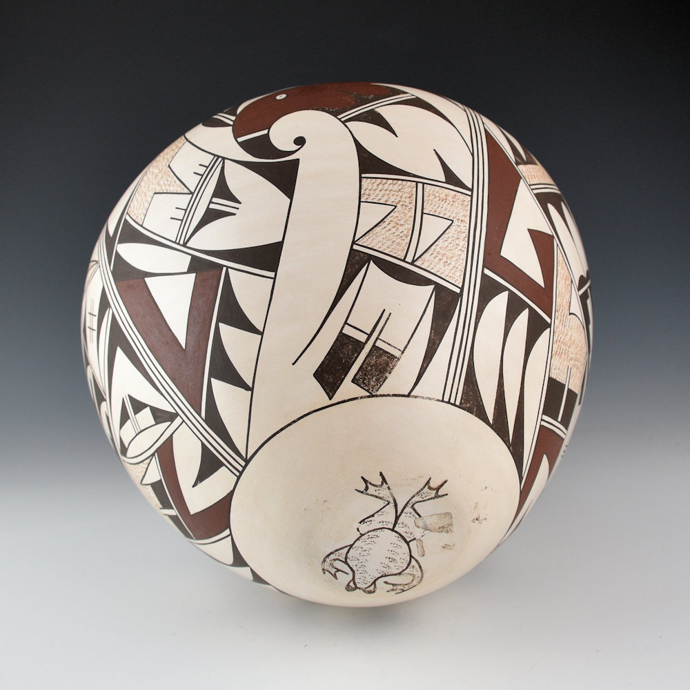 Navasie, Joy "Frogwoman" - Water Jar with Birds (1980s) - Image 4