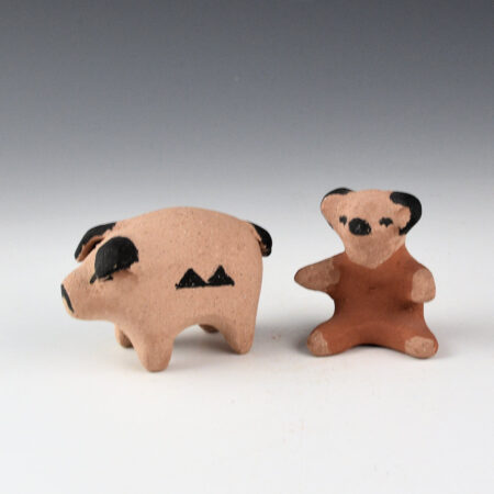 Martin, Mary Suina - Clay Pig and Bear (1980s)