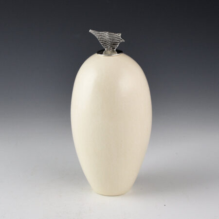 Duwyenie, Preston - White Seed Jar with Silver Quail Lid