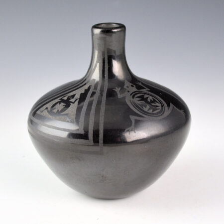 Medicine Flower, Grace - Black Jar with Four Frogs (1990s)