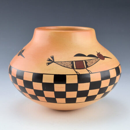 Alternative view of Tahbo, Dianna - Jar with Hummingbirds and Checkerboard Designs (2001)