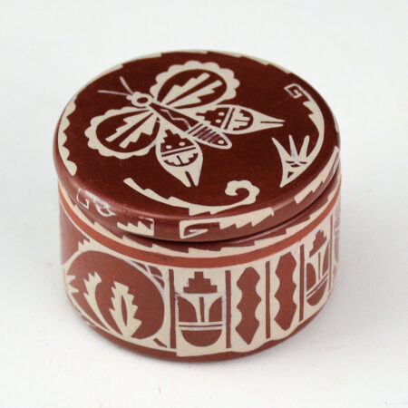 Curran, Dolores - Box with Butterfly Lid and Dragonfly Designs