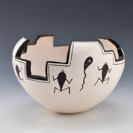 Alternative view of Lewis, Dolores - Kiva Bowl with Tadpoles and Water Bugs (1983)