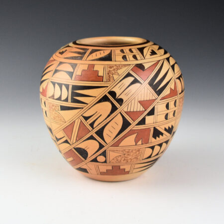 Kahe, Gloria - Jar with Shard Designs