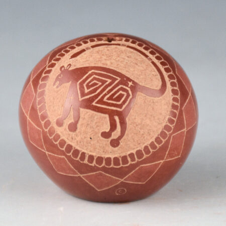Lonewolf, Joseph - Mini Red Seedpot with Mimbres Mountain Lion and Bee (1978)