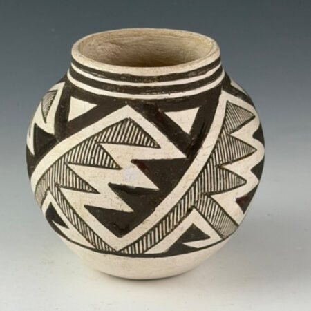 Lewis, Lucy - Jar with Lightning Design (1960s)