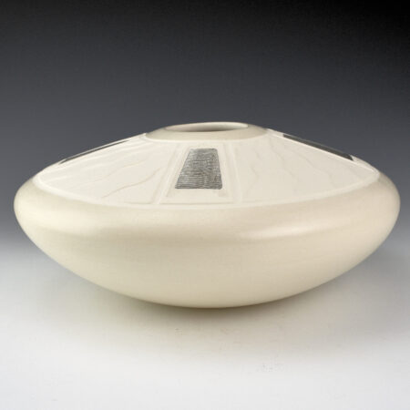 Duwyenie, Preston - Wide Shifting Sand Jar with 4 Silver Insets